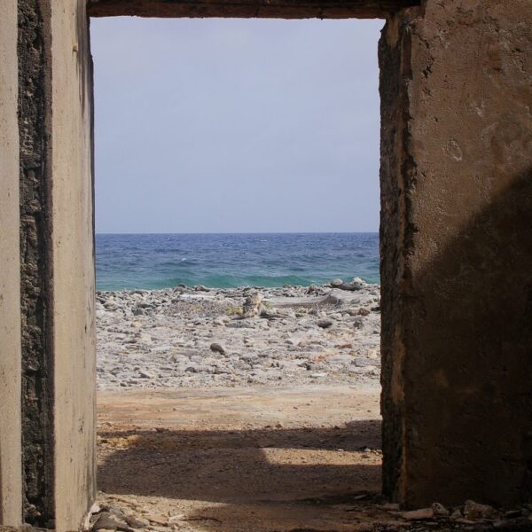 Forgotten doorway - Bonaire Forgotten doorway - Bonaire